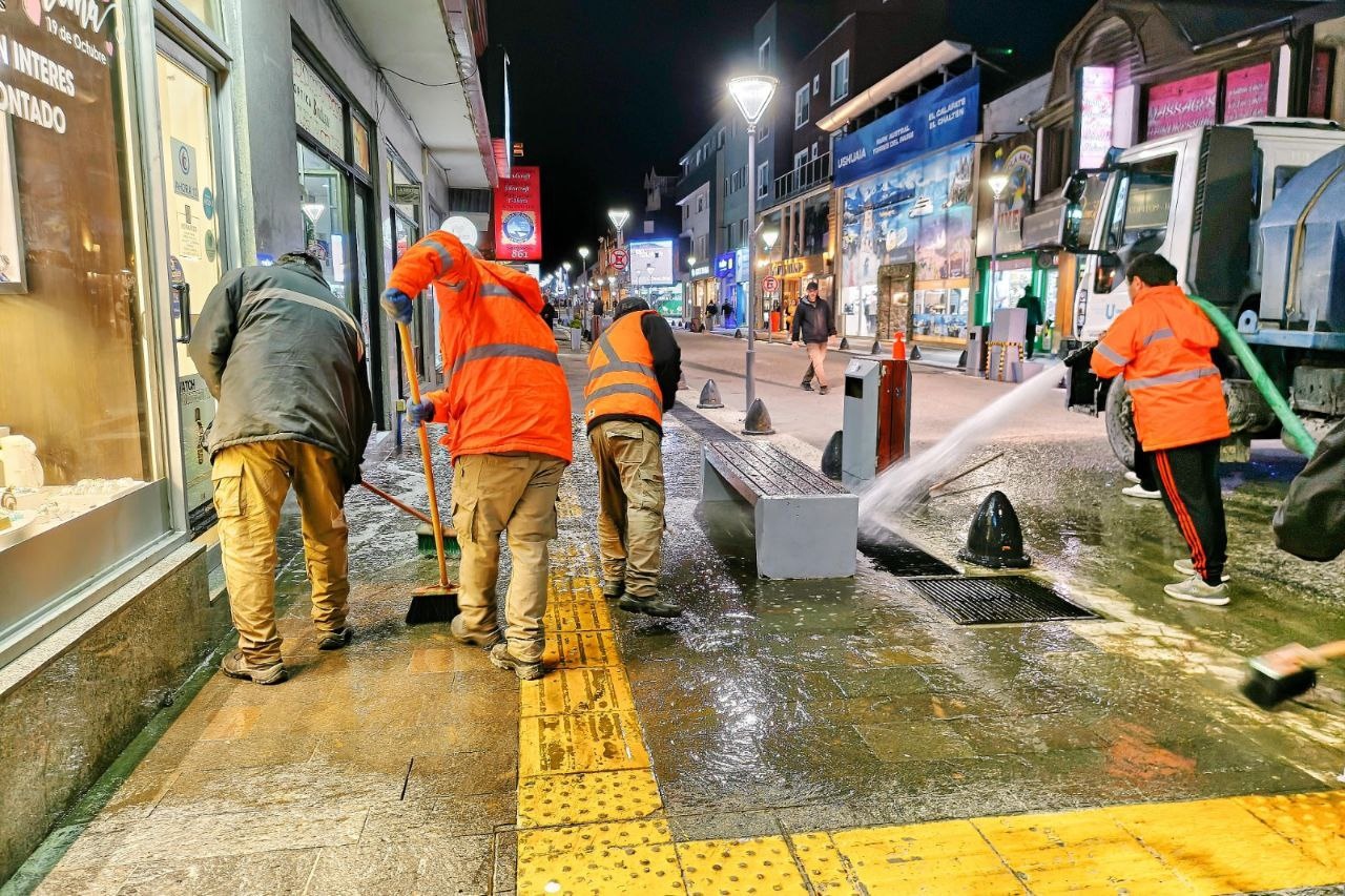 Ushuaia intensifica las tareas de mantenimiento urbano de cara al verano