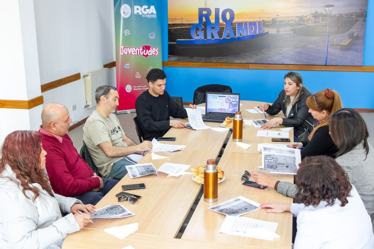 Río Grande se prepara para la Serenata Estudiantil 2025 con fuerte operativo de seguridad y acompañamiento