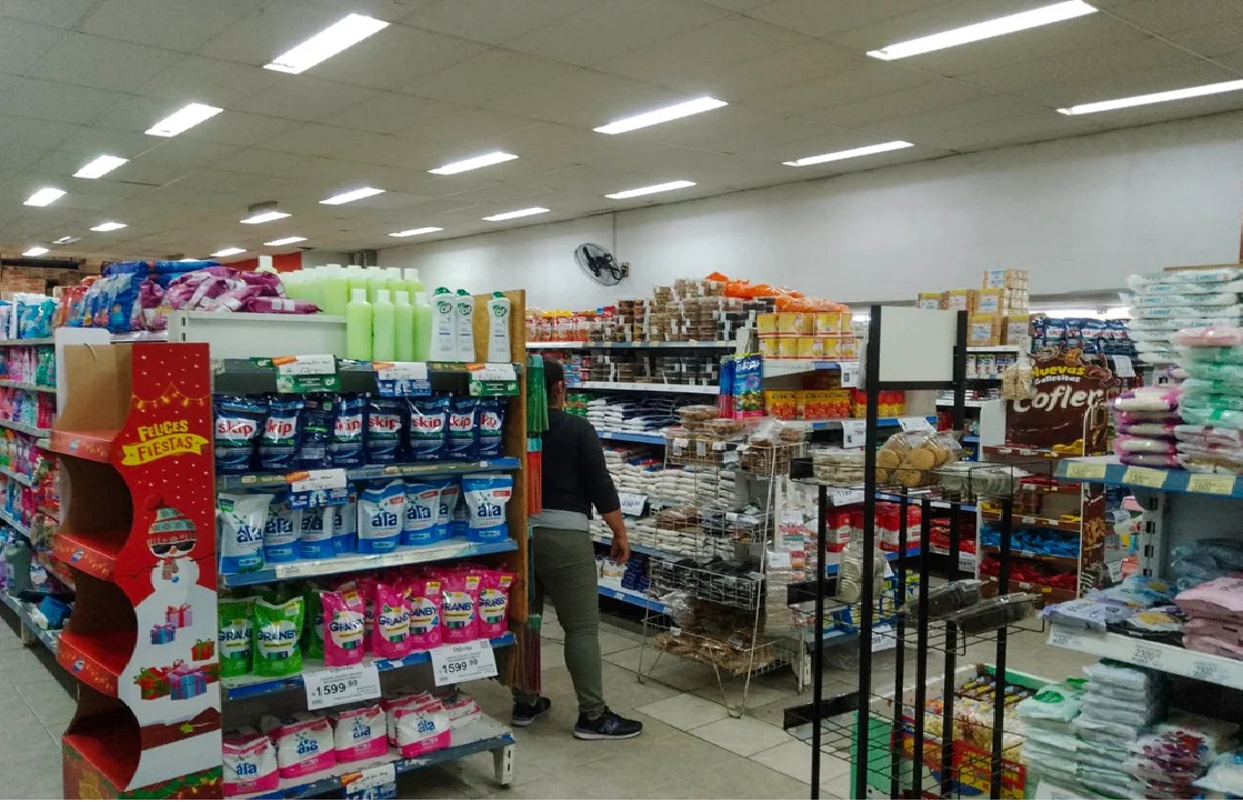 Consultoras prevén una leve suba de la inflación en octubre, impulsada por los alimentos