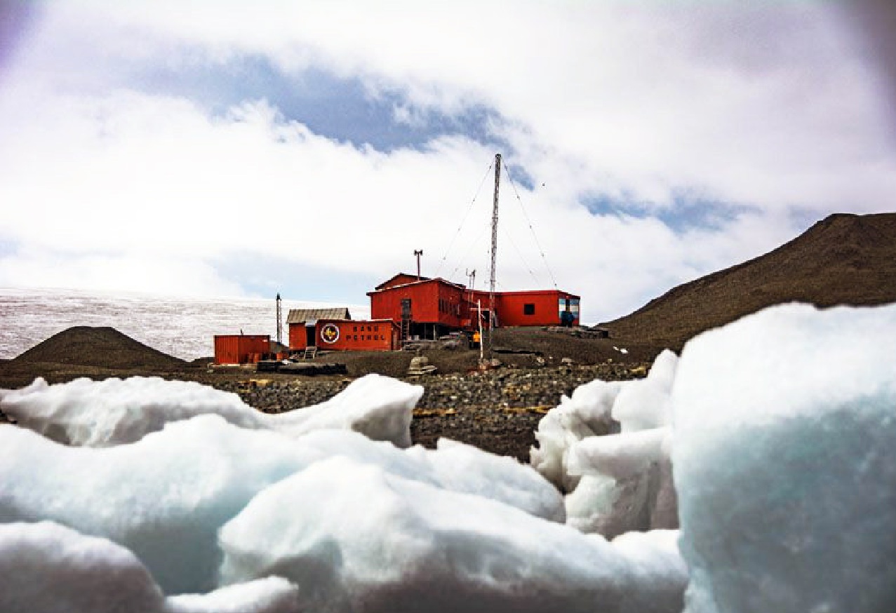 La Base Petrel recibirá una nueva inversión para mejorar su infraestructura habitacional