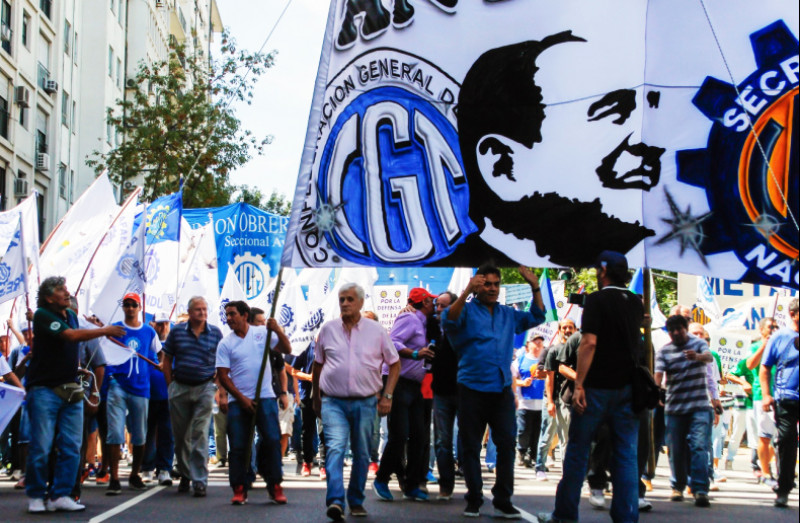 Un informe privado revela fuerte apoyo social a la reforma laboral y a transformar la cuota sindical en aporte voluntario