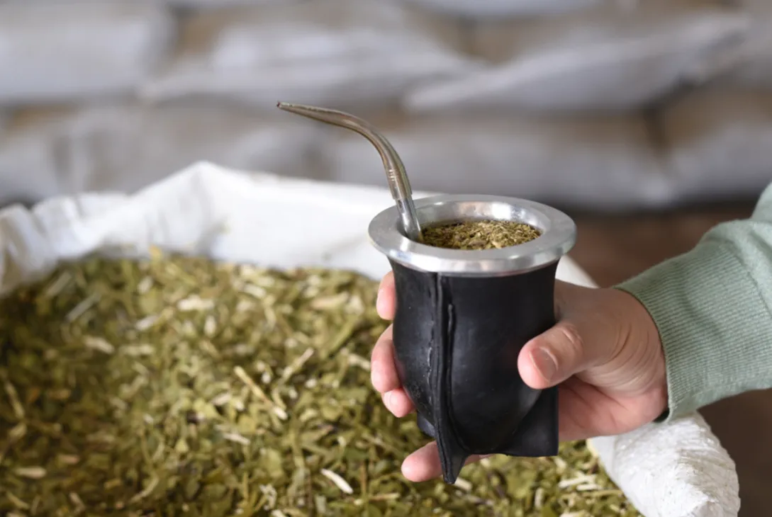 Productores de yerba mate amenazan con desabastecimiento si no mejoran los precios de la materia prima