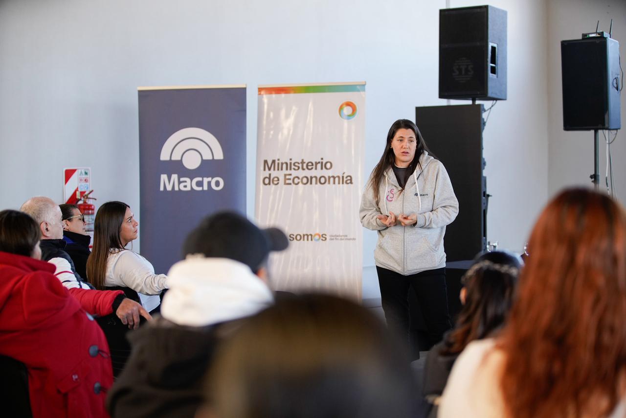 Más de 200 emprendedores participaron de una jornada sobre gestión financiera en la provincia