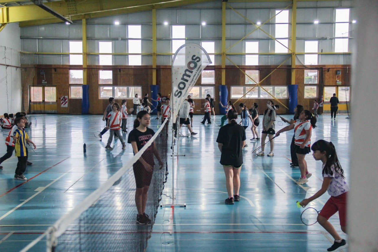 Con amplia participación se realizó un torneo local de bádminton en Tolhuin