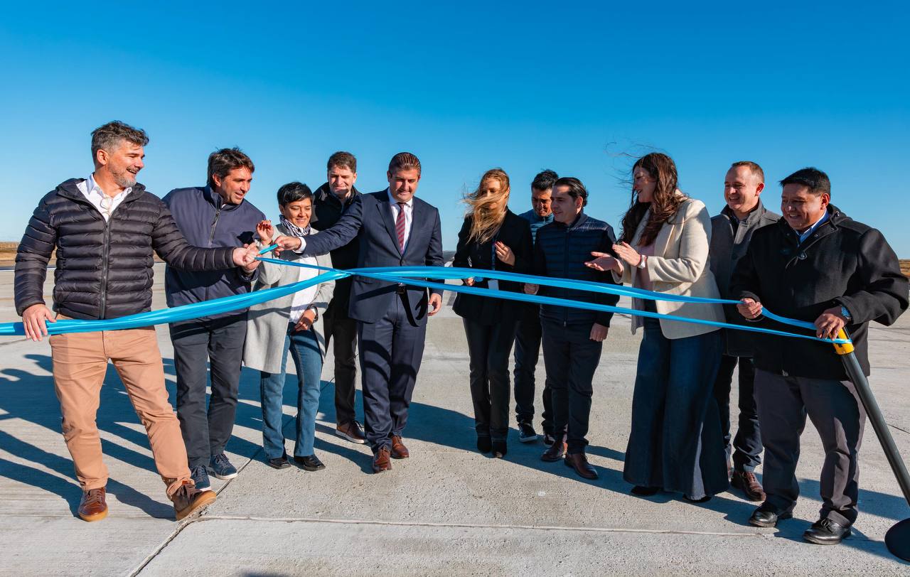 Quedó inaugurada la puesta en valor del aeropuerto de Río Grande