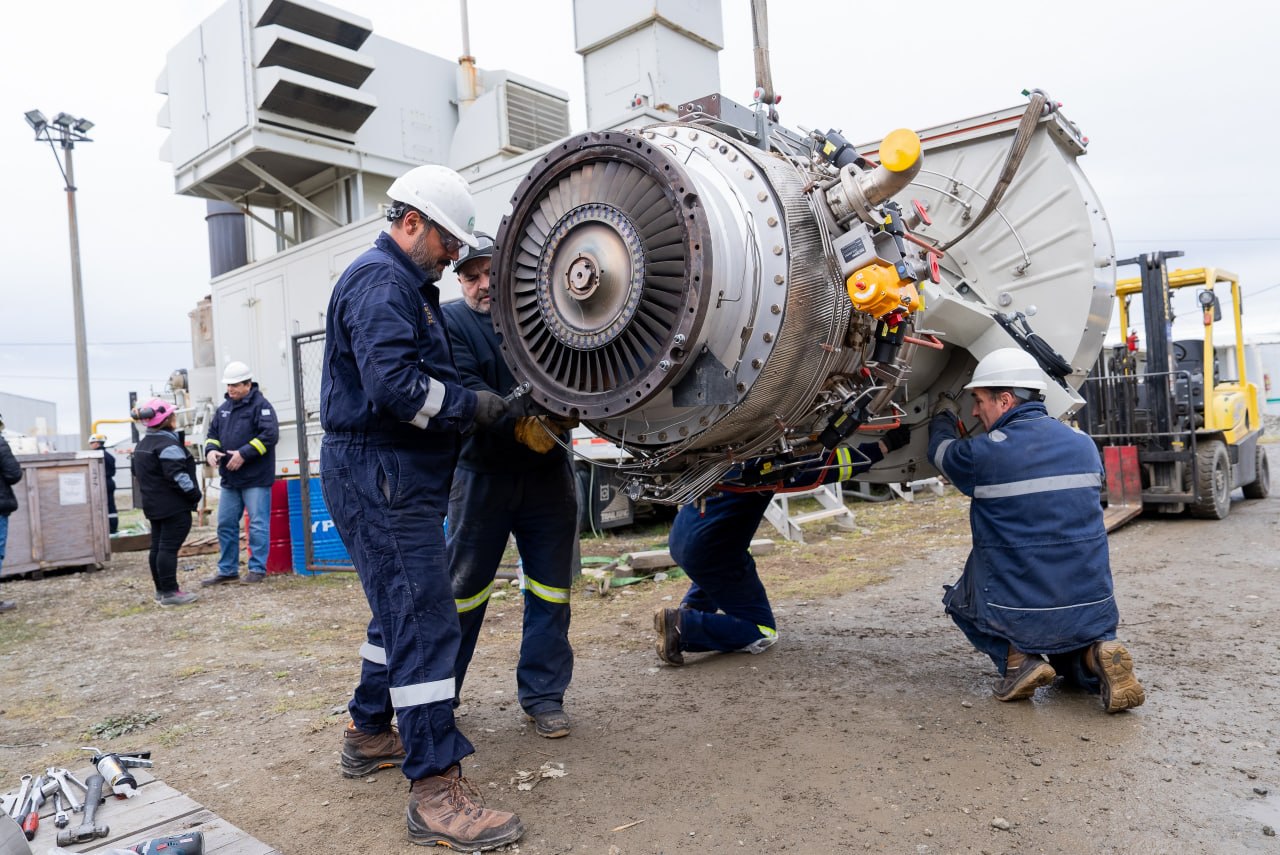 Comenzaron trabajos de mantenimiento integral en la usina de Ushuaia