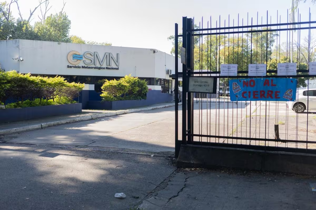 El Gobierno reestructurará el Servicio Meteorológico Nacional y despedirá a 140 empleados contratados