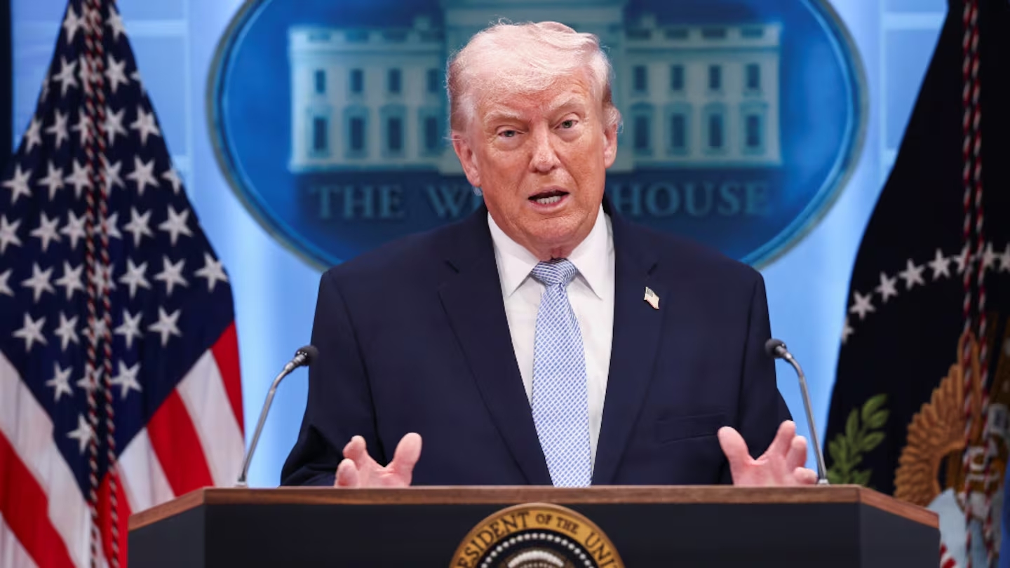 Trump amenaza con “aniquilar” Irán en una noche y advierte que podría hacerlo de forma inminente