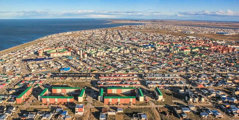 Fin de semana con tiempo variable en Río Grande: estabilidad, precipitaciones y descenso de temperatura