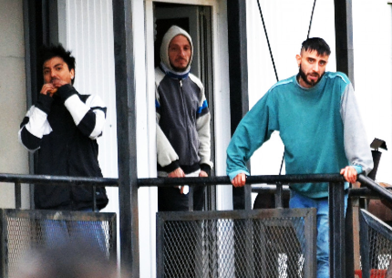 Piden condenas en suspenso para los hermanos Lucero en un juicio por violencia y daños