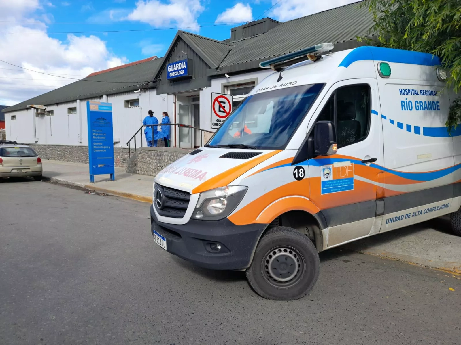 Activan medidas preventivas en escuelas tras un caso de coqueluche en una docente