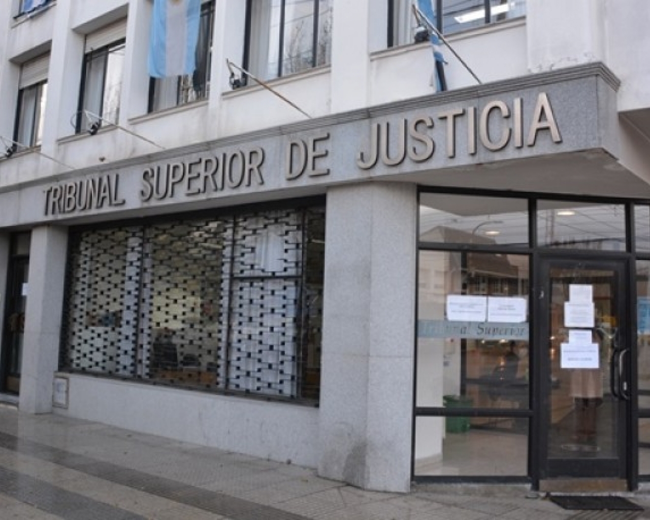 Tras el fallo de la Corte, asumieron los nuevos jueces del Tribunal Superior de Justicia de Santa Cruz
