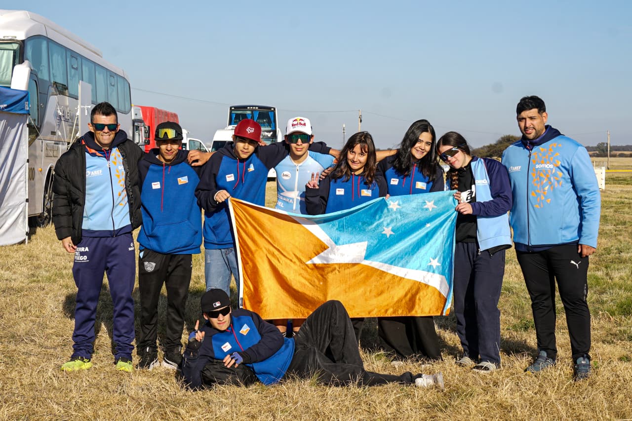 Tierra del Fuego cerró su participación en atletismo, ciclismo y fútbol en los Juegos EPADE 2026