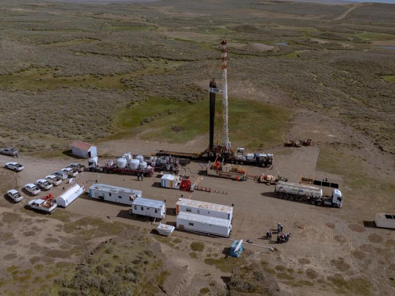 Velitec y Terra Ignis rechazaron versiones sobre despidos y ratificaron su compromiso con la actividad hidrocarburífera