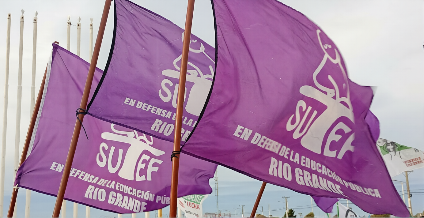 Docentes anuncian retención de servicios por demoras en el pago de material didáctico