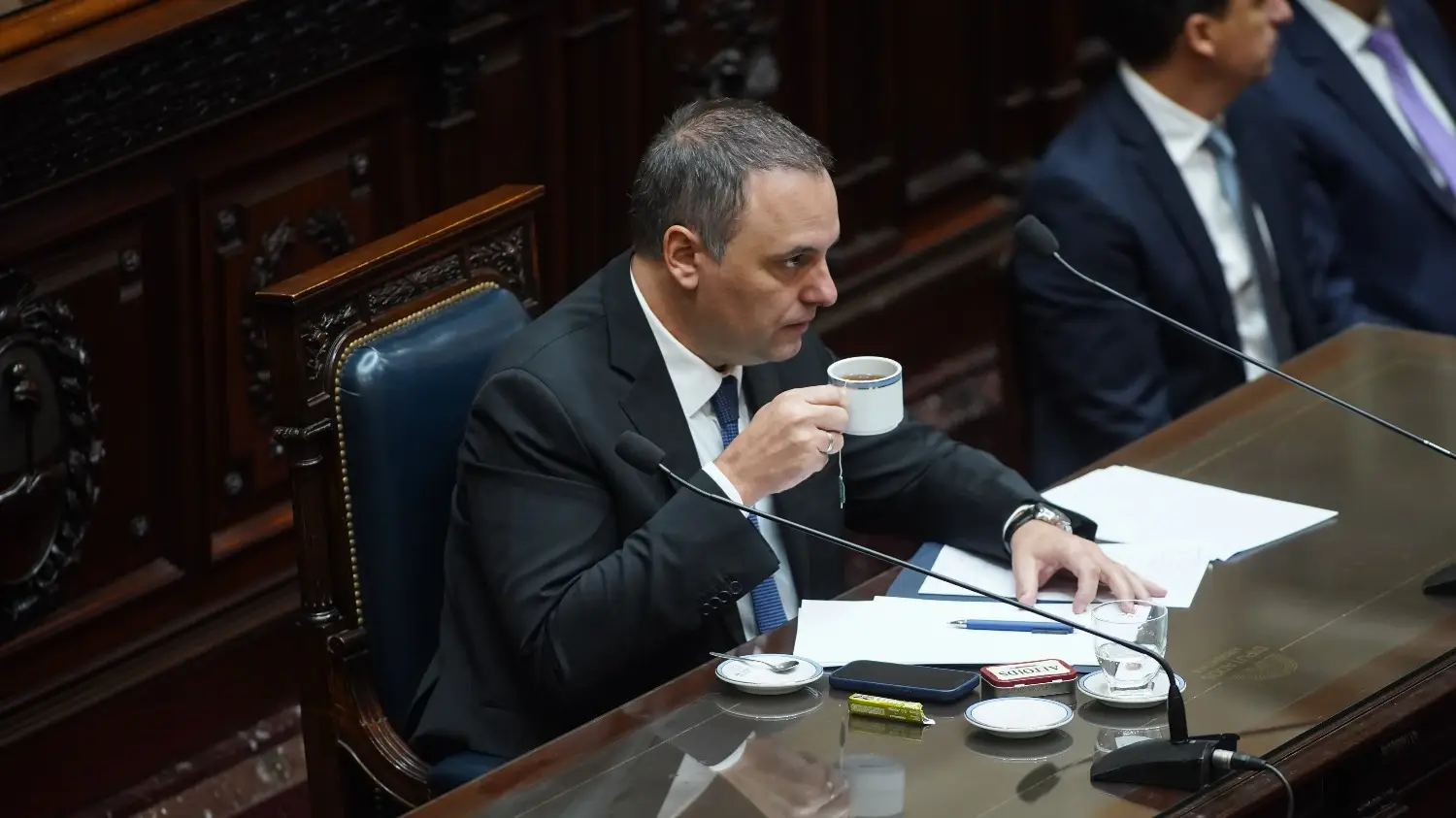 La oposición impulsa una sesión especial en Diputados para pedir la interpelación de Manuel Adorni