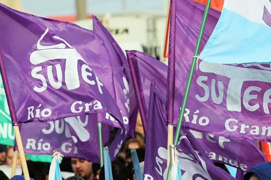 SUTEF anunció un nuevo plan de lucha con paro de 48 horas y movilizaciones en toda la provincia