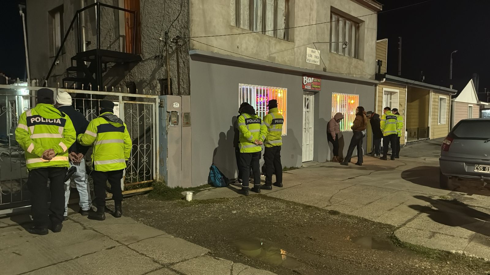 Río Grande: detienen a tres hombres por intentar comprar con una tarjeta de crédito robada