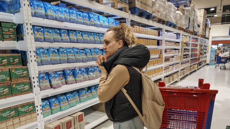 Analistas estiman que la inflación de mayo volvió a desacelerarse y se ubicaría entre el 2,2% y el 2,5%