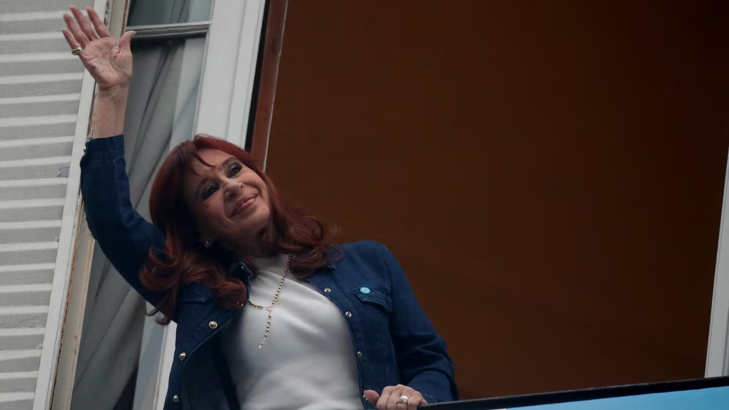 Un fiscal acudió a la Corte Suprema para impedir que Cristina Kirchner recupere su pensión