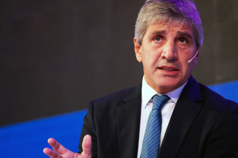 El Gobierno presentó el “Súper RIGI” para atraer inversiones millonarias en industrias tecnológicas