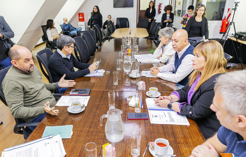 Legislatura analizó un proyecto para garantizar el pago de jubilaciones el último día hábil de cada mes