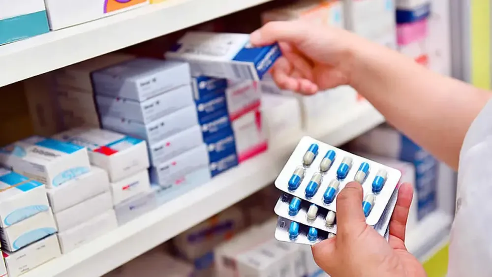 La Provincia lanzó el PROMEFU para garantizar el acceso a medicamentos tras la baja de REMEDIAR