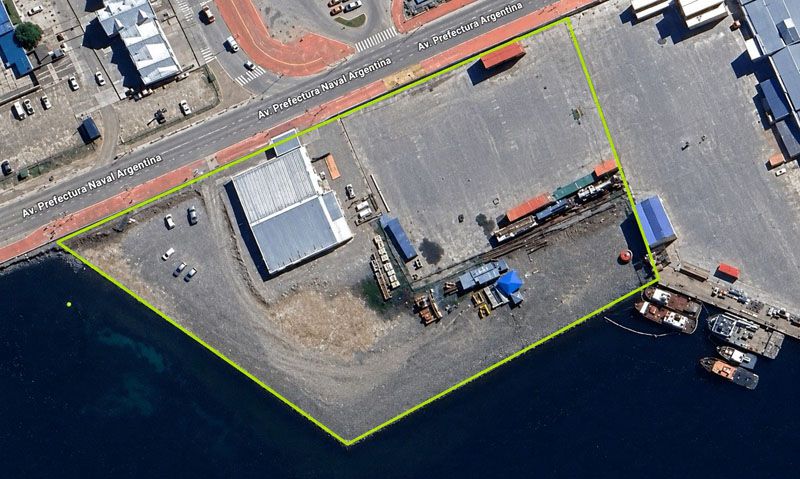 La Provincia inscribirá a su nombre terrenos del área portuaria donde funcionan el Hospital Modular y una playa de contenedores