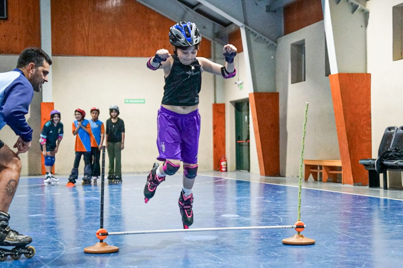 Gran participación en el encuentro de escuelas deportivas de Patín Carrera en Río Grande