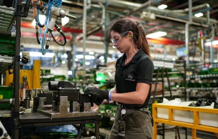 La capacidad instalada de la industria cayó al&hellip;