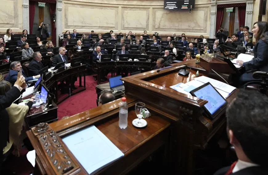 Los senadores nacionales cobrarán casi $12 millones brutos&hellip;